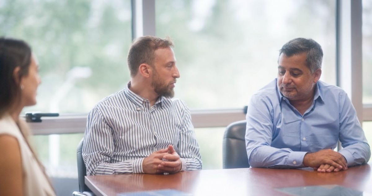 El intendente presentó una nueva etapa de los programas Aprender Lomas y Empleo Lomas, que sumarán capacitaciones en robótica, automatización, orientación vocacional y herramientas para emprendedores.